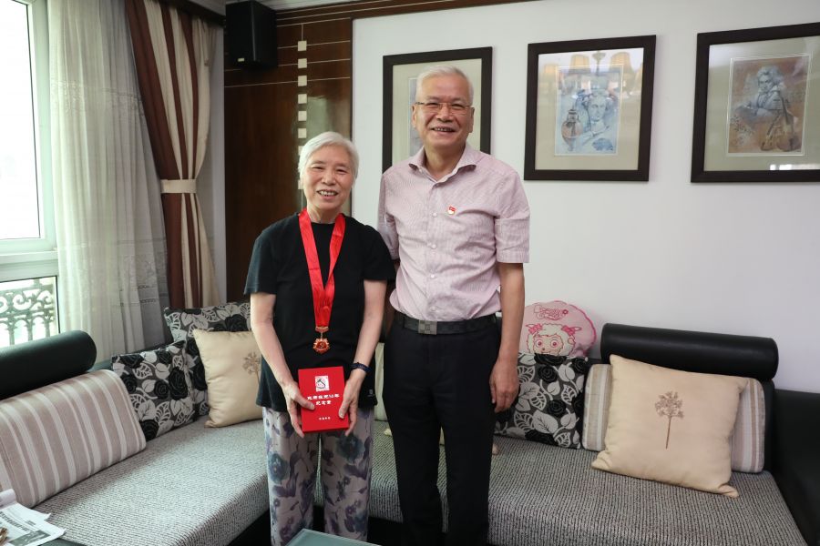 1624880803608246ily6.jpg 7f30375b88245cd791bf523fd1cc31f.jpg