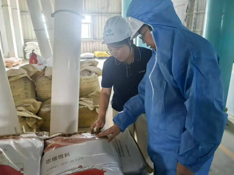 浙江糧油優(yōu)秀黨員 董大滿.jpg